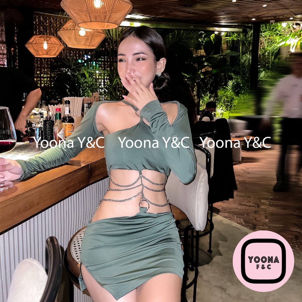 Set Đầm DX Cổ Yếm 3269 chất vải co giãn thoáng mát thấm hút mồ hôi ôm sát tôn dáng 3 vòng