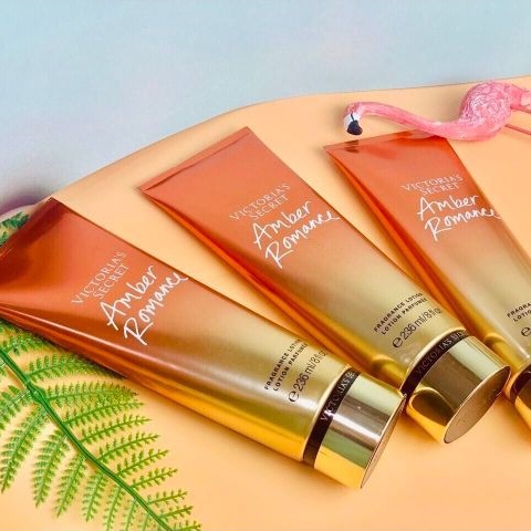 ❤️ [ Bill Mỹ] Dưỡng thể nước hoa Victoria Secret Amber Romance Fragrance Lotion 236ml