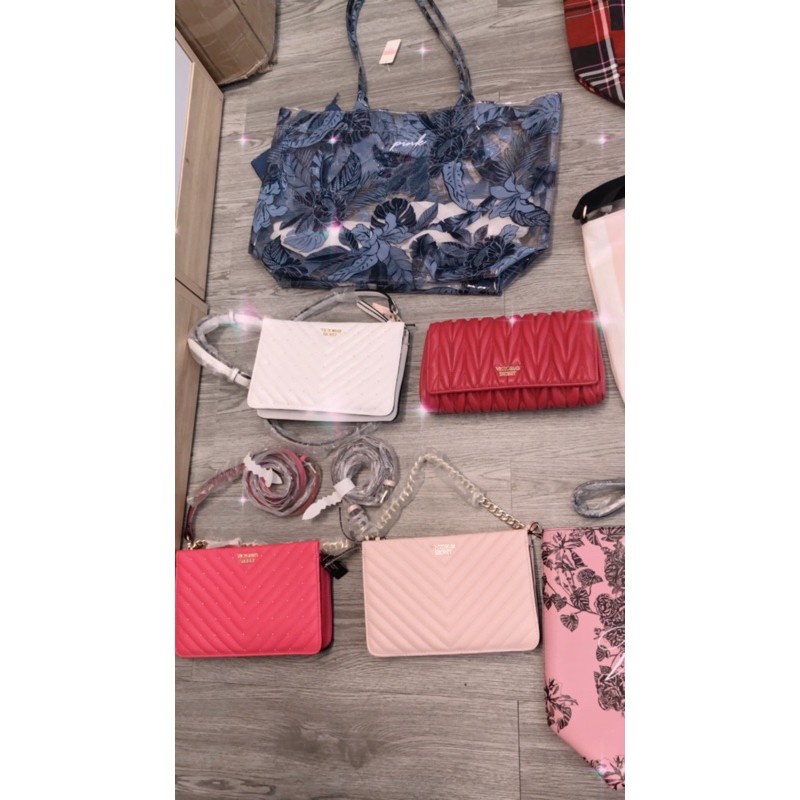 Túi &amp; Phụ Kiện Victoria's Secret Lin có sẵn