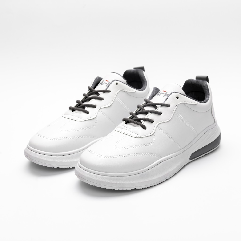 Giày nam sneaker kiểu dáng thể thao, sneaker nam chất da trơn dễ vệ sinh - GB145 giaynamdep