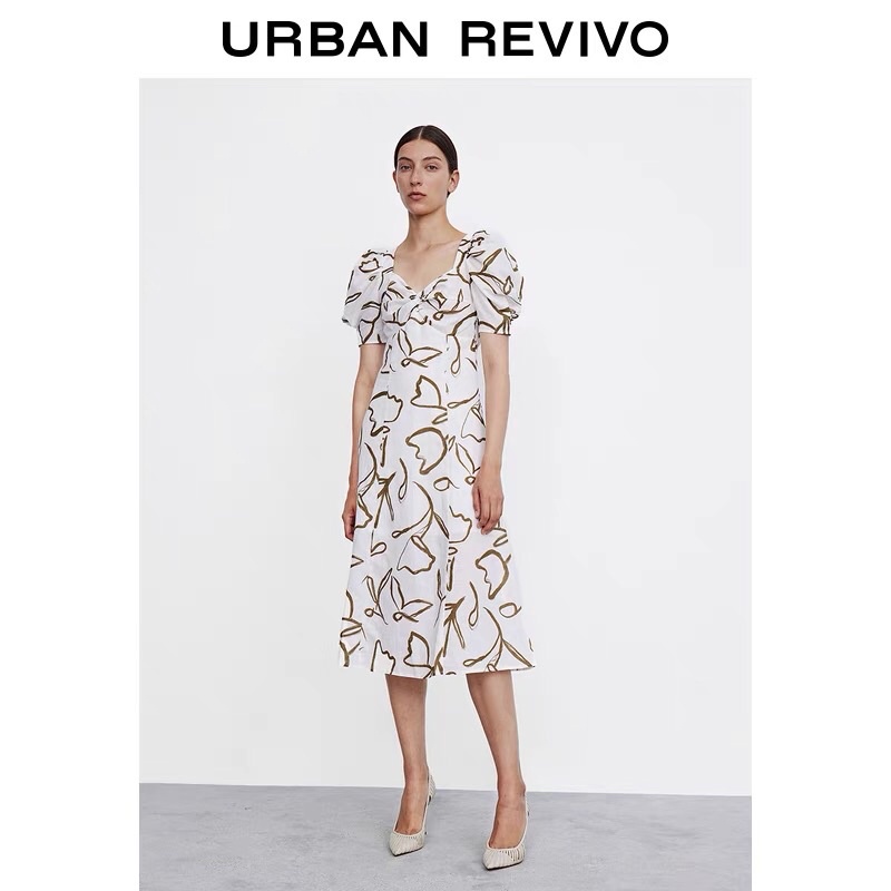Đầm hoạ tiết Urban Revivo