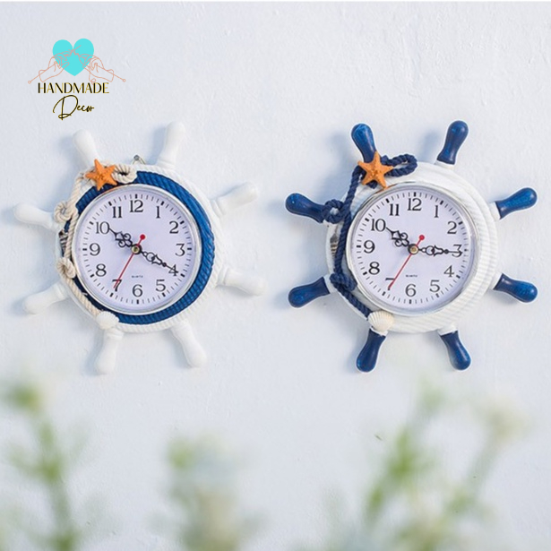 Đồng hồ treo tường bằng gỗ hình bánh lái size23cm - Phong cách biển