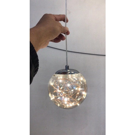 Đèn thả thông tầng