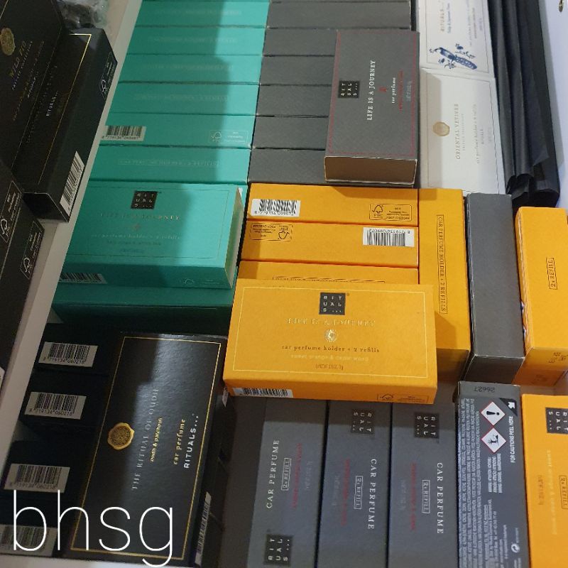 Sáp thơm Ô tô cao cấp nhập khẩu Châu Âu_RITUALS car perfumed phiên bản truyền thống full phụ kiện