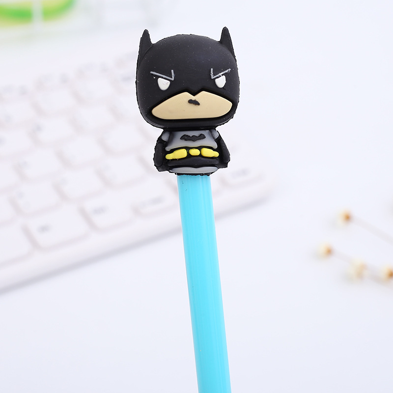 1 bút Gel mực đen hình Batman thiết kế sáng tạo