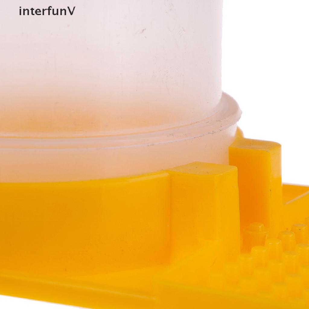 Dụng Cụ Cho Ong Uống Nước Tiện Dụng