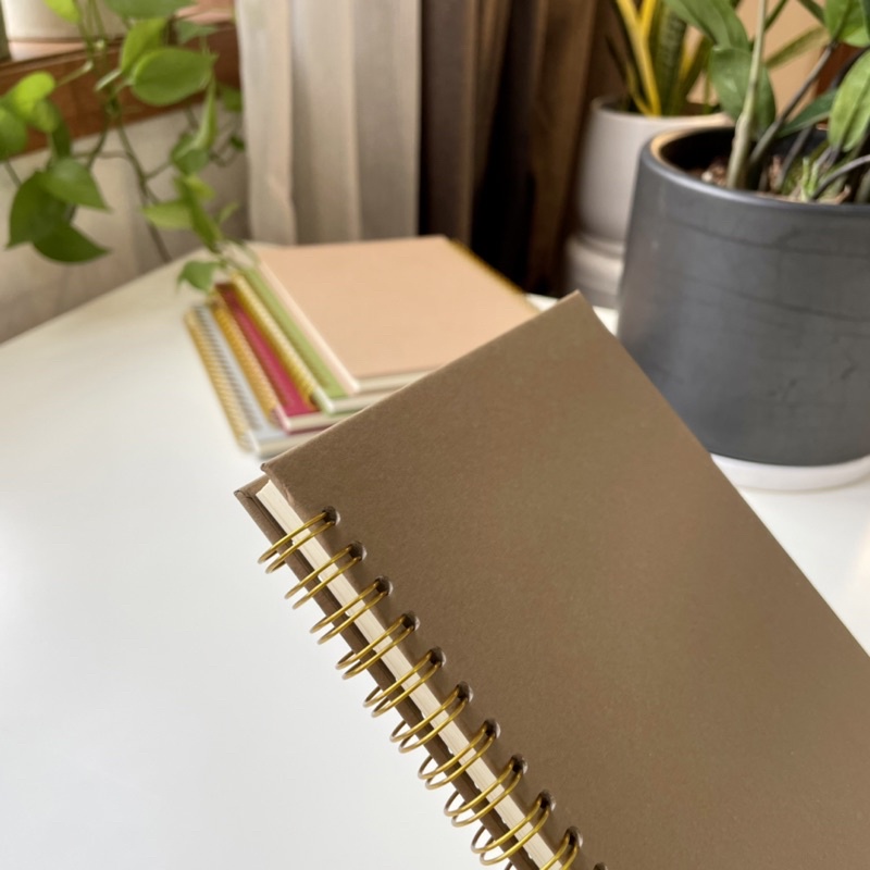 Sổ Tay Ghi Chép - Kích Thước A5 - Bìa giấy Mỹ Thuật - Màu Nâu Cafe