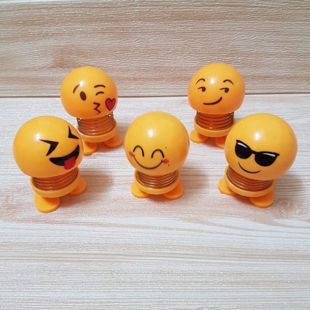 [RẺ - ĐẸP] Thú Nhún Emoji Vàng Cực Ngầu, Con Lắc Lò Xo Vui Nhộn, Giao Hàng Ngẫu Nhiên Không Trùng Mẫu