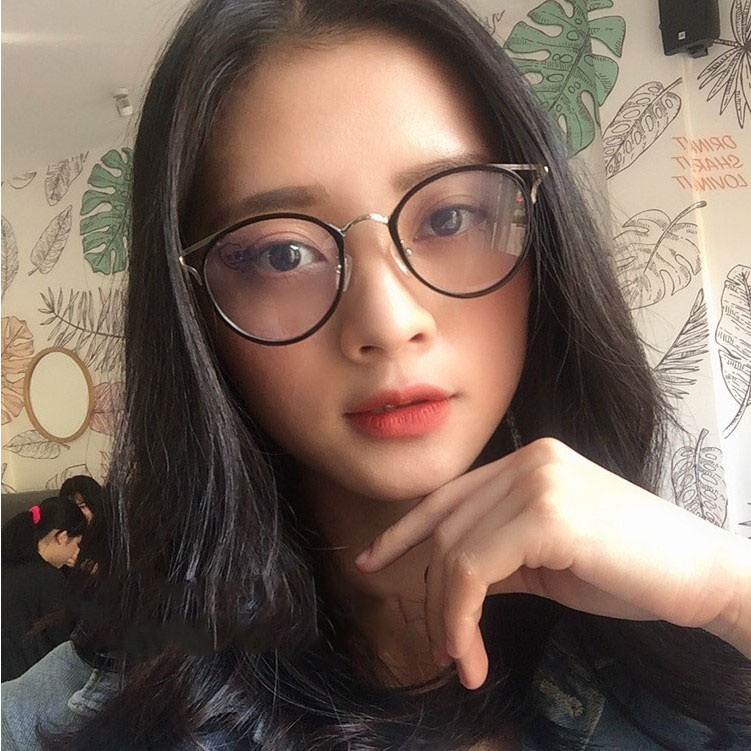 Gọng kính cận mắt mèo Liup eyewear chất liệu kim loại phù hợp nhiều khuôn mặt 90029