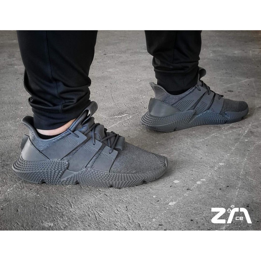 prophere onix