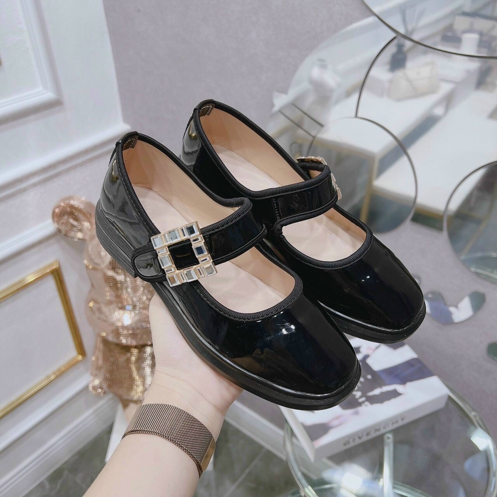 Giày lolita đế đúc da bóng mũi tròn đế 2,5cm khoá vuôgn đá sáng- sang chảnh