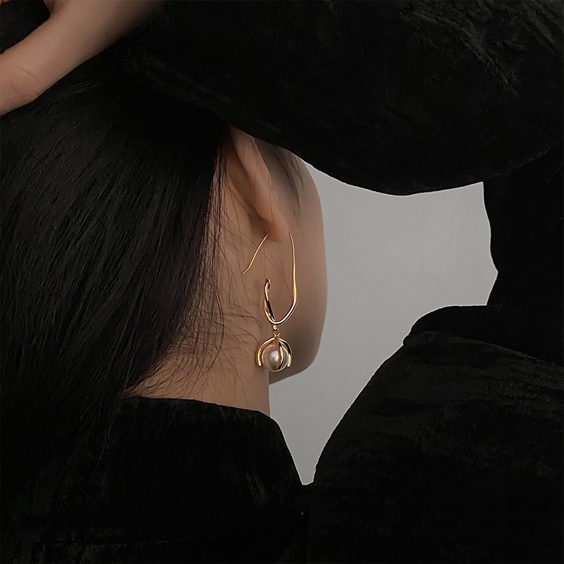 Khuyên Tai Đính Ngọc Trai Sang Trọng Phong Cách Âu Mỹ Cho Nữ