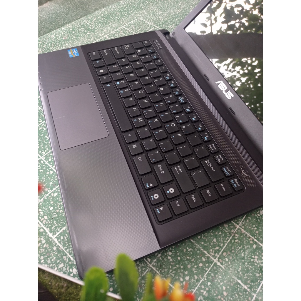 Laptop cũ giá rẻ nhiều hãng i3 i5 ram 4gb-8gb