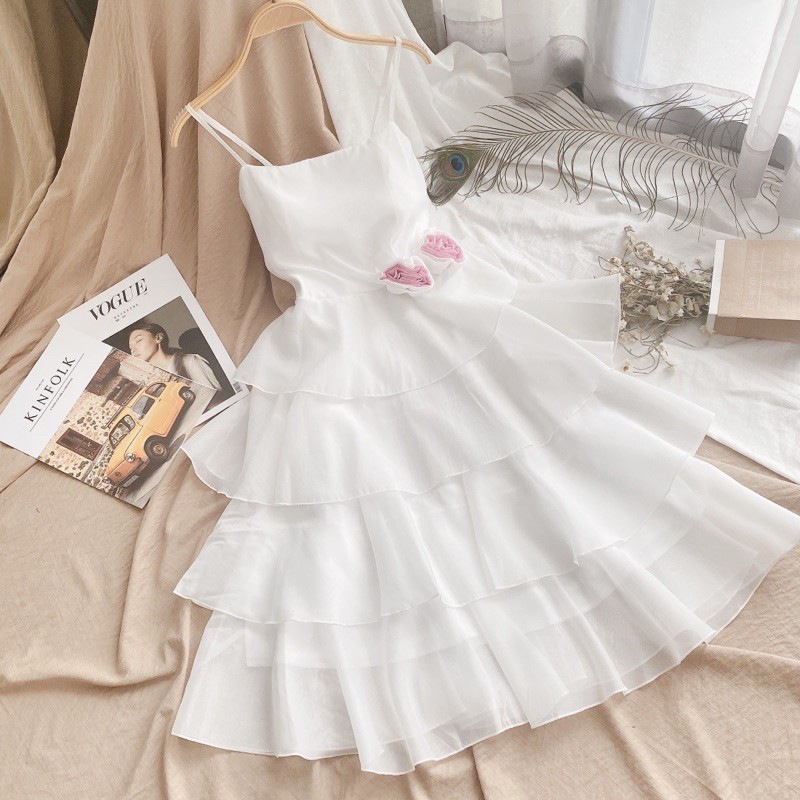 ĐẦM TẦNG ĐÍNH HOA TRẮNG