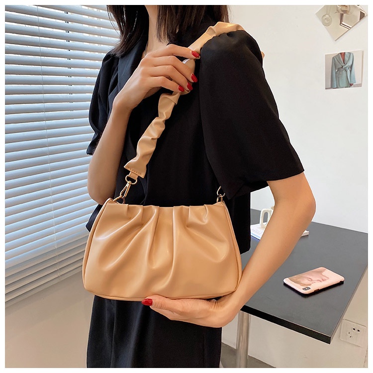 Túi đeo vai JASMIN NOIR da PU thiết kế hình đám mây nhỏ nhắn thời trang đơn giản dành cho nữ