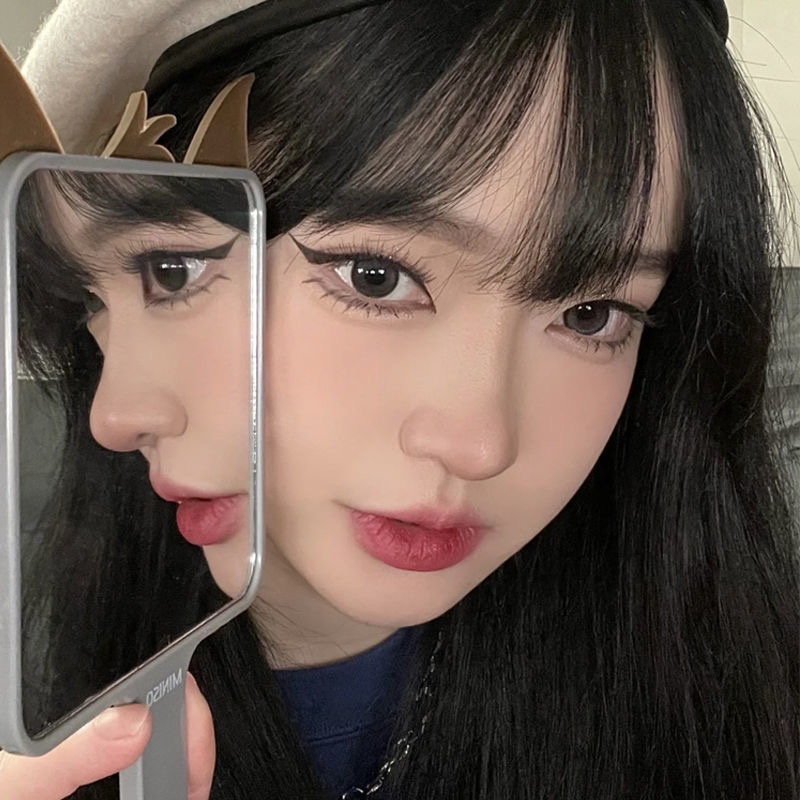 Bút Kẻ Mắt Dạng Lỏng Màu Đen/Nâu Mượt Mà Chống Nước Lâu Trôi