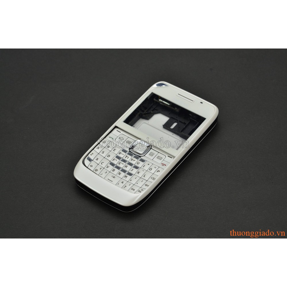 VỎ NOKIA E63 TRẮNG SỮA (FULL BỘ