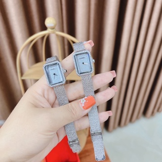Thanh lý mỗi mẫu còn 1 2 chiếc