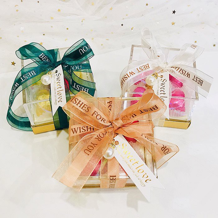 Quà tặng Socola Hộp trong suốt 5 viên nhân hạt quả Trái Tim Vàng Son | BigBuy360 - bigbuy360.vn