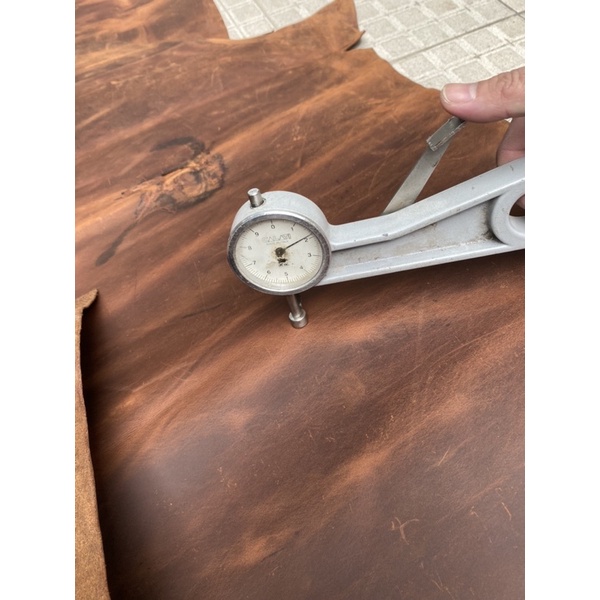 Da bò sáp ướt nâu