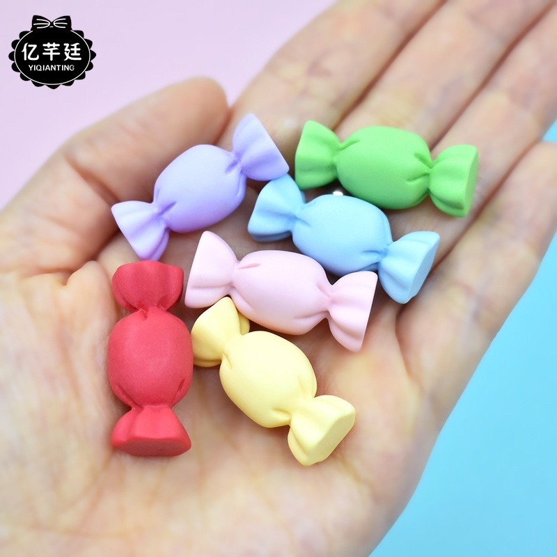 Hình cài dép sục nhiều mẫu
