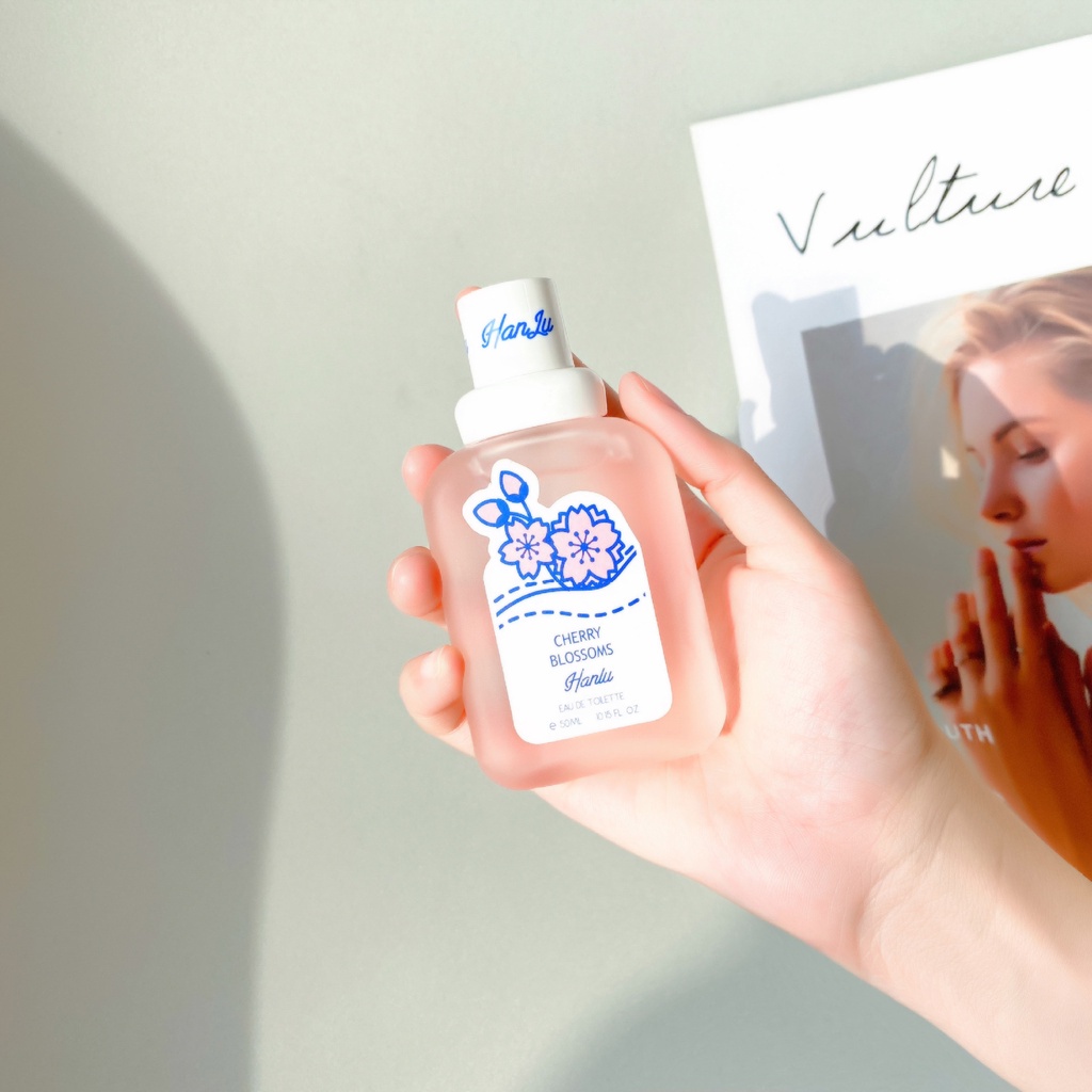 Xịt Thơm Body, Quần Áo Hanlu 50ml - Nước Hoa Hanlu Hương Thơm Nhẹ Nhàng