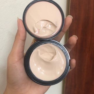 Phấn tươi Sunisa kèm cọ đánh phấn