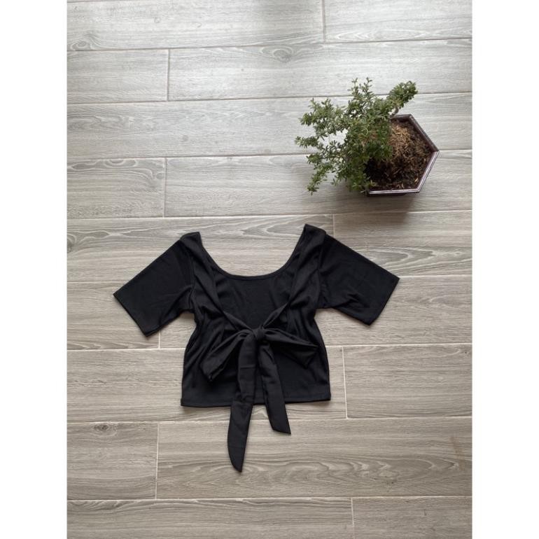 Áo Croptop Cổ Vuông Tay Ngắn Hở Lưng Thắt Nơ Có Mút Ngực Trắng Đen DRACR128