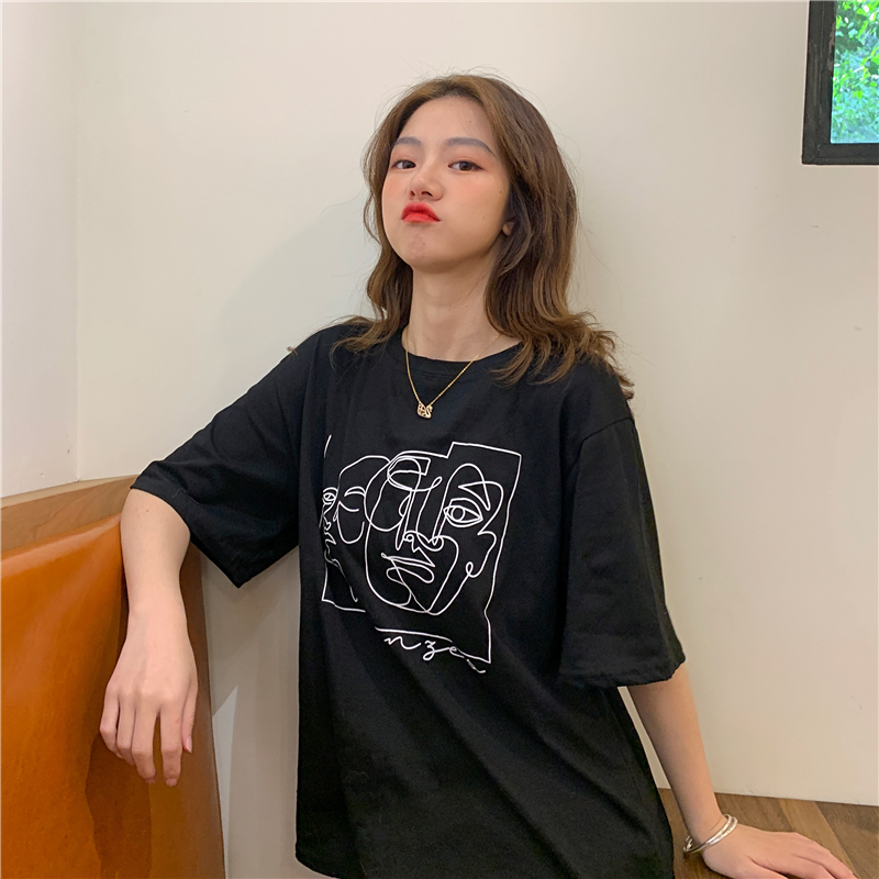 Áo thun nữ ngắn tay in hình vintage