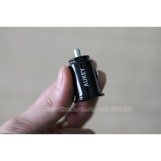 Củ Sạc Xe Hơi Mini Aukey CC-S1 Dual USB 4.8A( Cục Sạc Nhỏ Nhất )