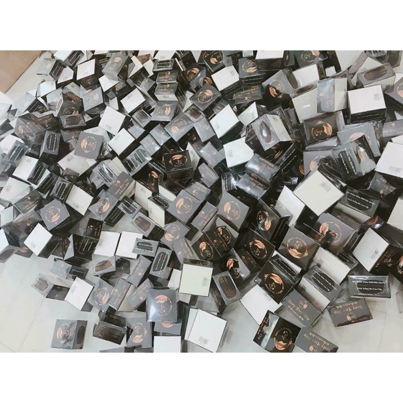 Kem Body Vip đen Spa Cozy 250gram tặng kèm 1 set tắm trắng - CZ1