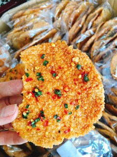 2Kg Cơm Cháy Chiên Mắm Hành Bể