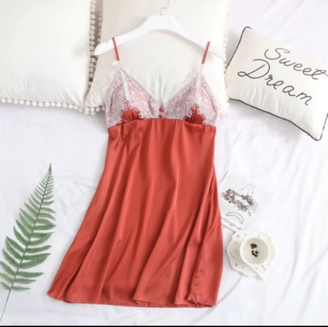 [CÓ MÚT NGỰC]  SX149 - váy ngủ sexy hai dây lụa phối ren đính nút bọc sắc sảo - KELLY WANG | BigBuy360 - bigbuy360.vn