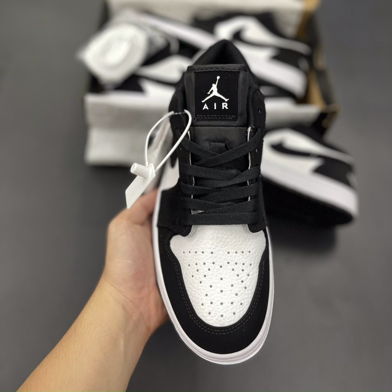 (ẢNH THẬT 1.1) Jordan Low Panda cổ thấp chuẩn 11 Trung