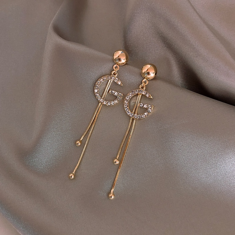 Bông Tai Mạ Bạc 925 Dáng Dài Phối Tua Rua Hình Chữ G Xinh Xắn Phong Cách Hàn Quốc