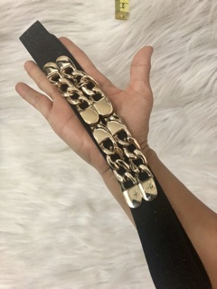 Thắt lưng thun 3cm. Mặt dạng xích vàng