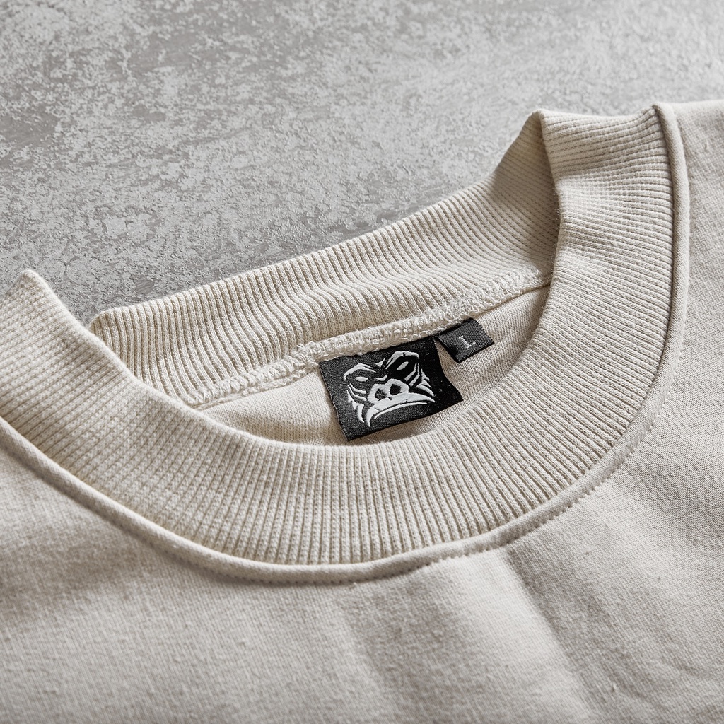 Áo Sweater Tay Dài Graphic Gori | Màu Beige Form Rộng Unisex Nam Nữ