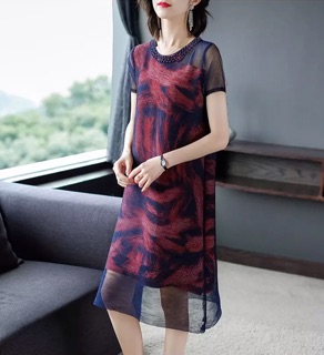 Váy đầm trung niên nữ