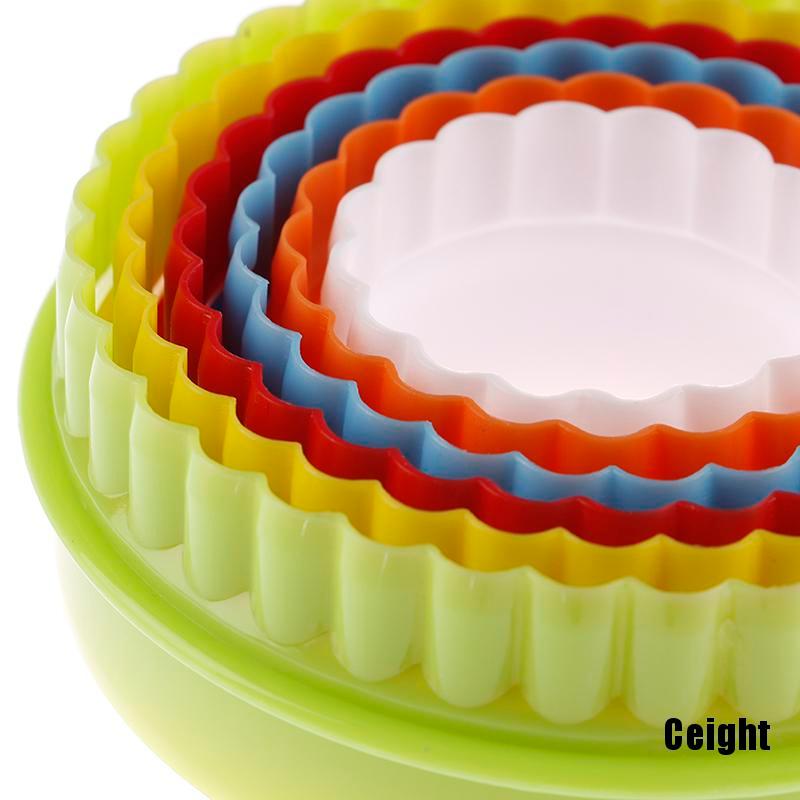 Set 6 Khuôn Cắt Bột Làm Bánh Bao Hình Tròn / Bông Hoa Tiện Dụng
