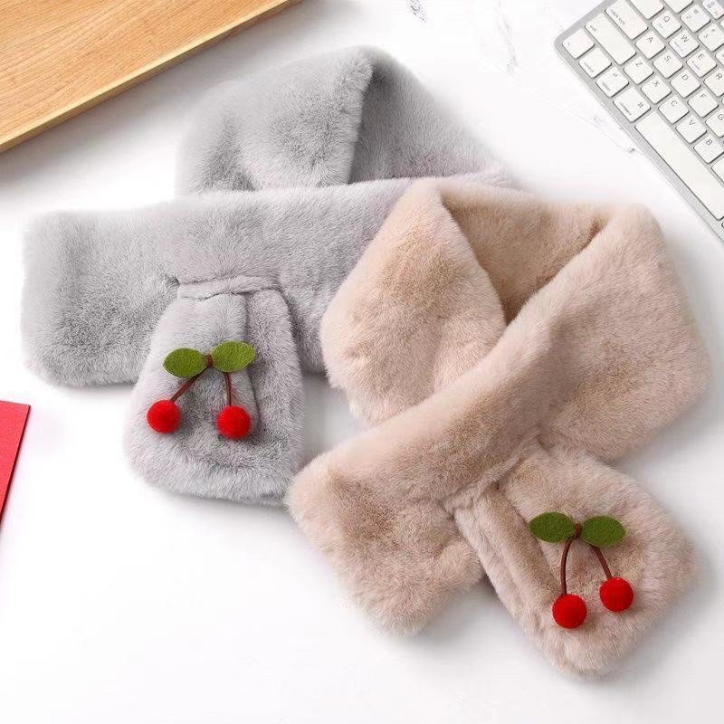 Khăn lông quàng cổ quả cherry dành cho bé gái cực dễ thương mã T42
