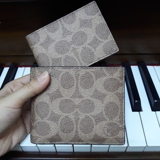 Ví coach ngắn 916 Màu nâu phối đen logo C