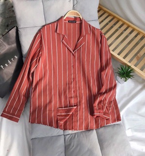 Áo sơ mi sọc cổ vest