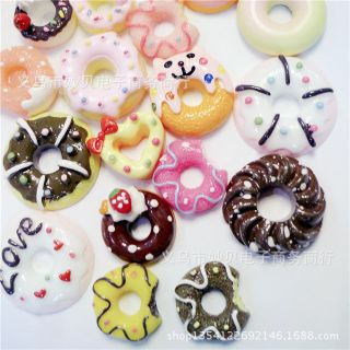 Charm donut nhiều mẫu