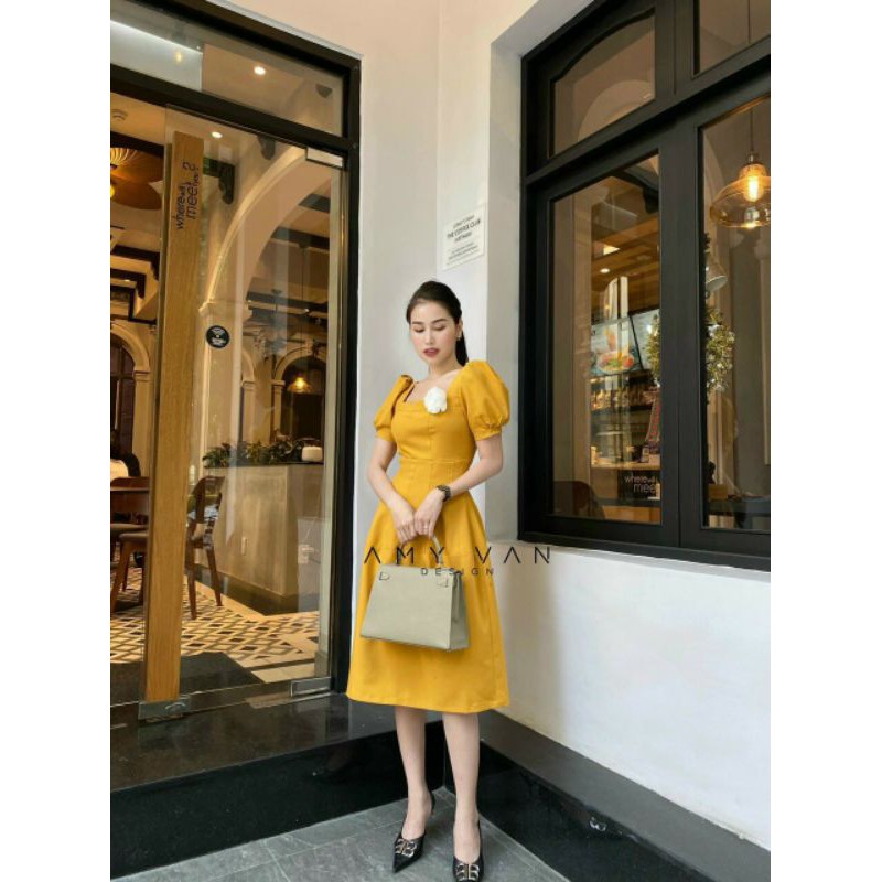 ĐẦM TIỂU THƯ MÀU VÀNG XINH INH