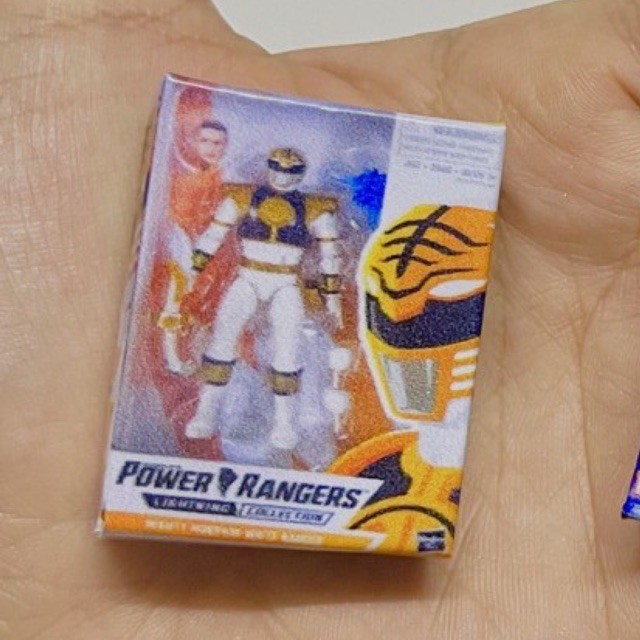 Mô hình hộp iron man, siêu nhân