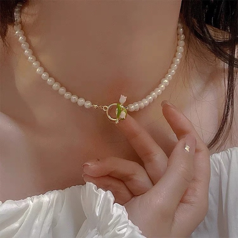 Vòng cổ/ vòng tay ngọc trai nhân tạo charm tulip
