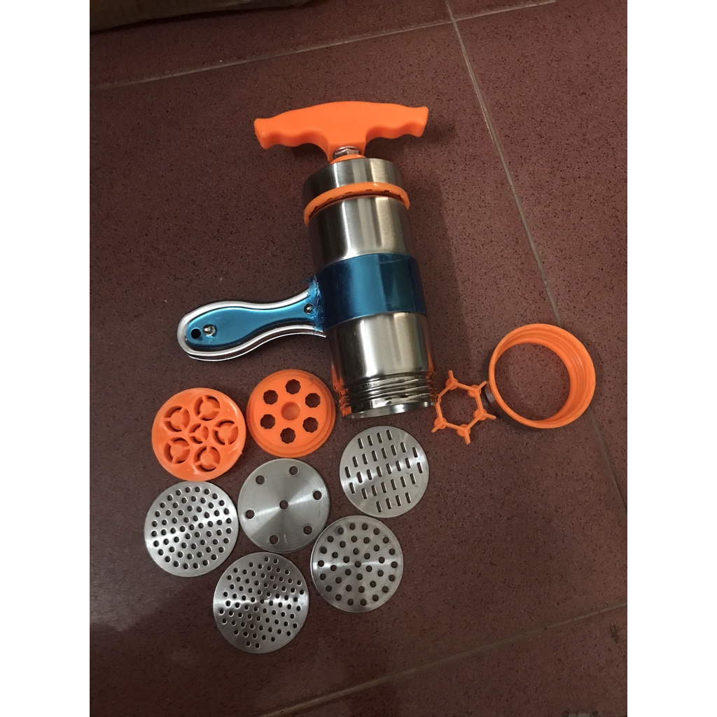 Máy đùn cám sợi thủ công 7 đầu ra, làm được sợi mì bún, nui, bánh canh