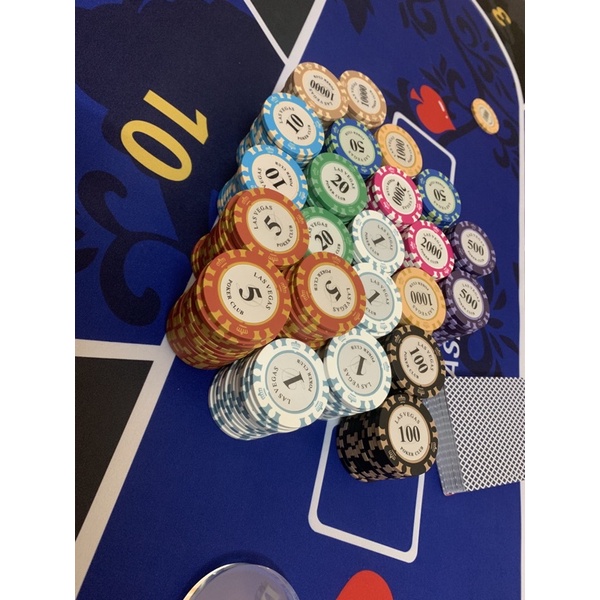 Chip / Phỉnh Poker