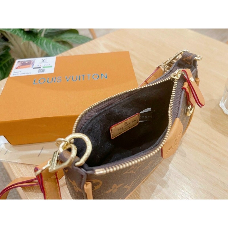 Túi cặp nách Le Vi mini size 19cm  Fullbox bản 2 dây đeo