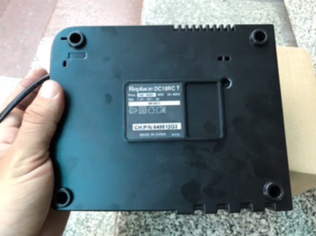 Dock sạc Makita NEW100% từ 7,2-18v dùng điện 220v